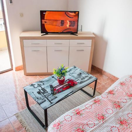 Apartment Stana 诺维·维诺多尔斯基 外观 照片